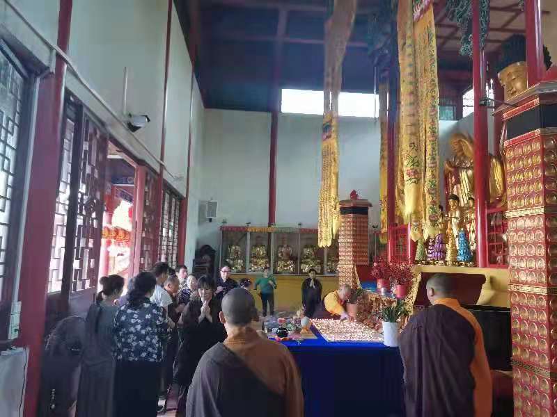 乐彩汇文殊菩萨圣诞祈福助考法会圆满